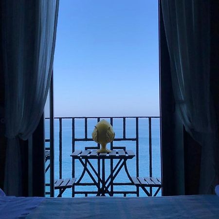 La Torretta Del Senatore Polignano a Mare Eksteriør billede